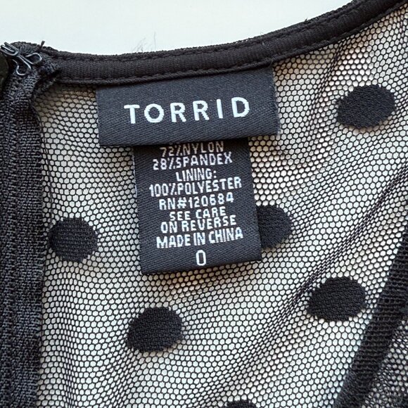Torrid Black Polka Dot Mesh Top w/Sweetheart Neckline & Zip Back Womens Size 0/L - Picture 5 of 5